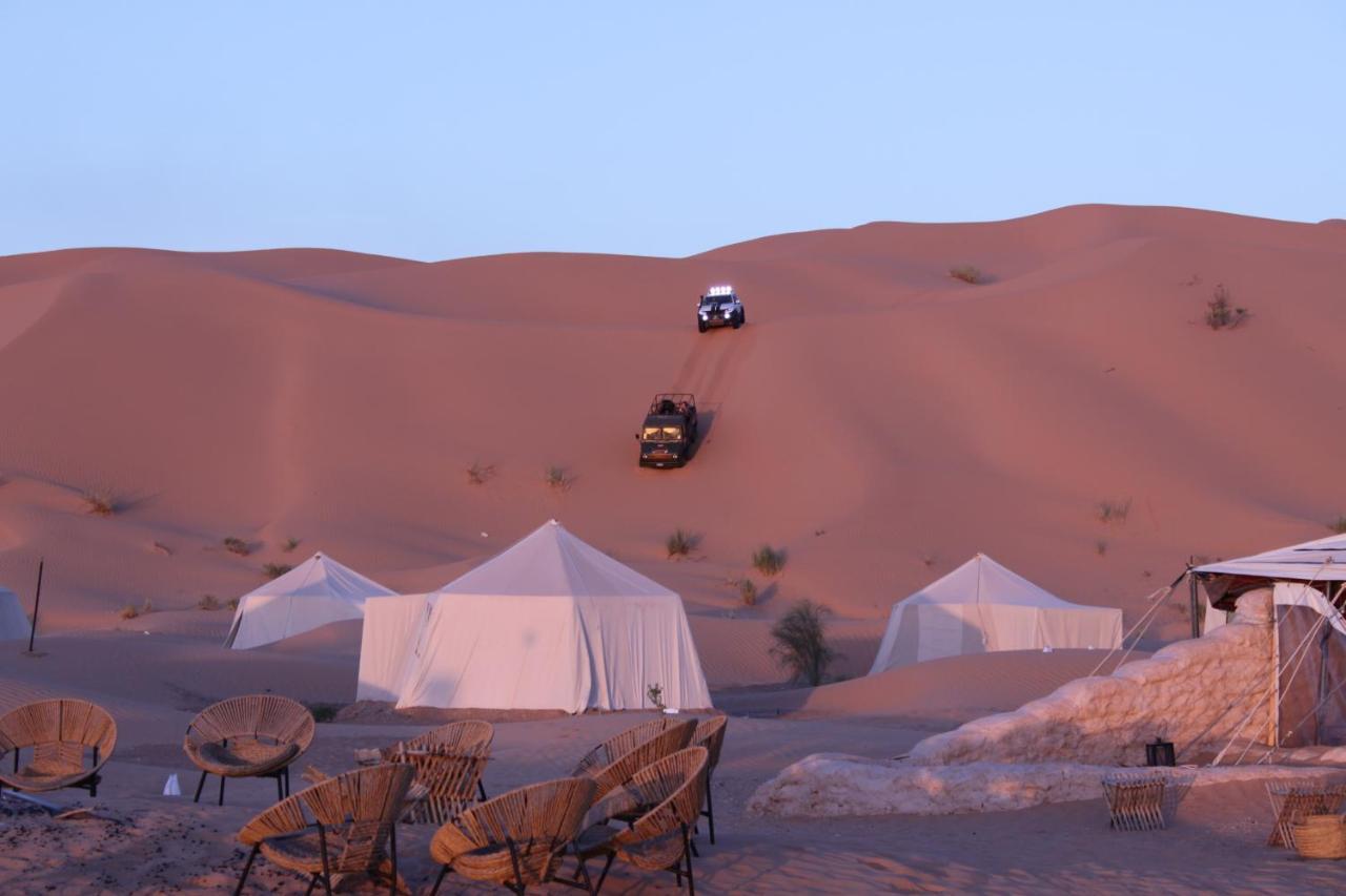 Camp Mars Hotell Douz Eksteriør bilde